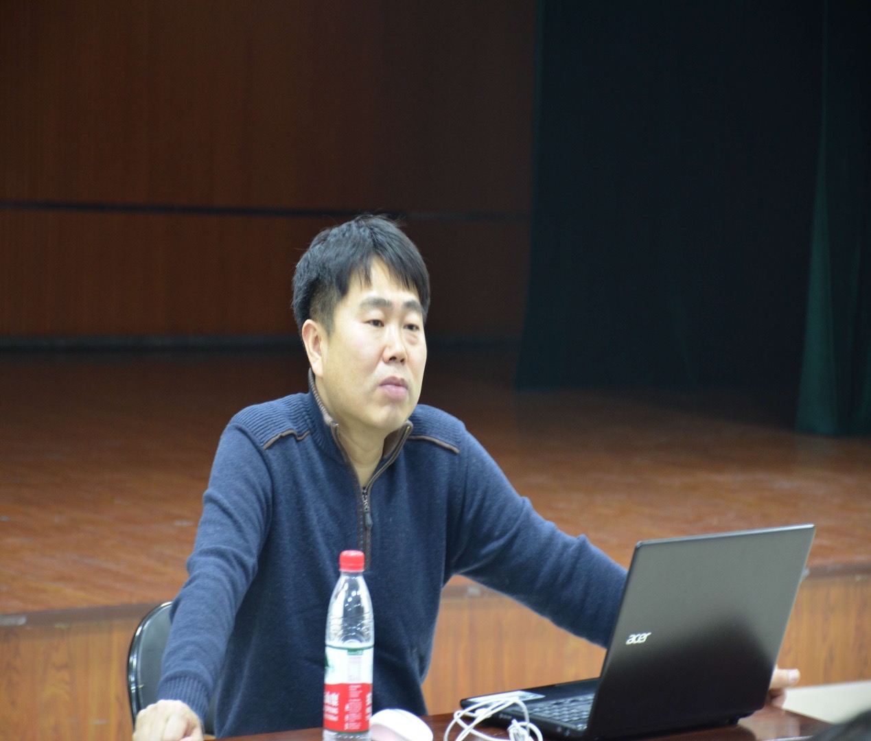 以法律人之眼,行民主人之治——记李拥军教授专题讲座